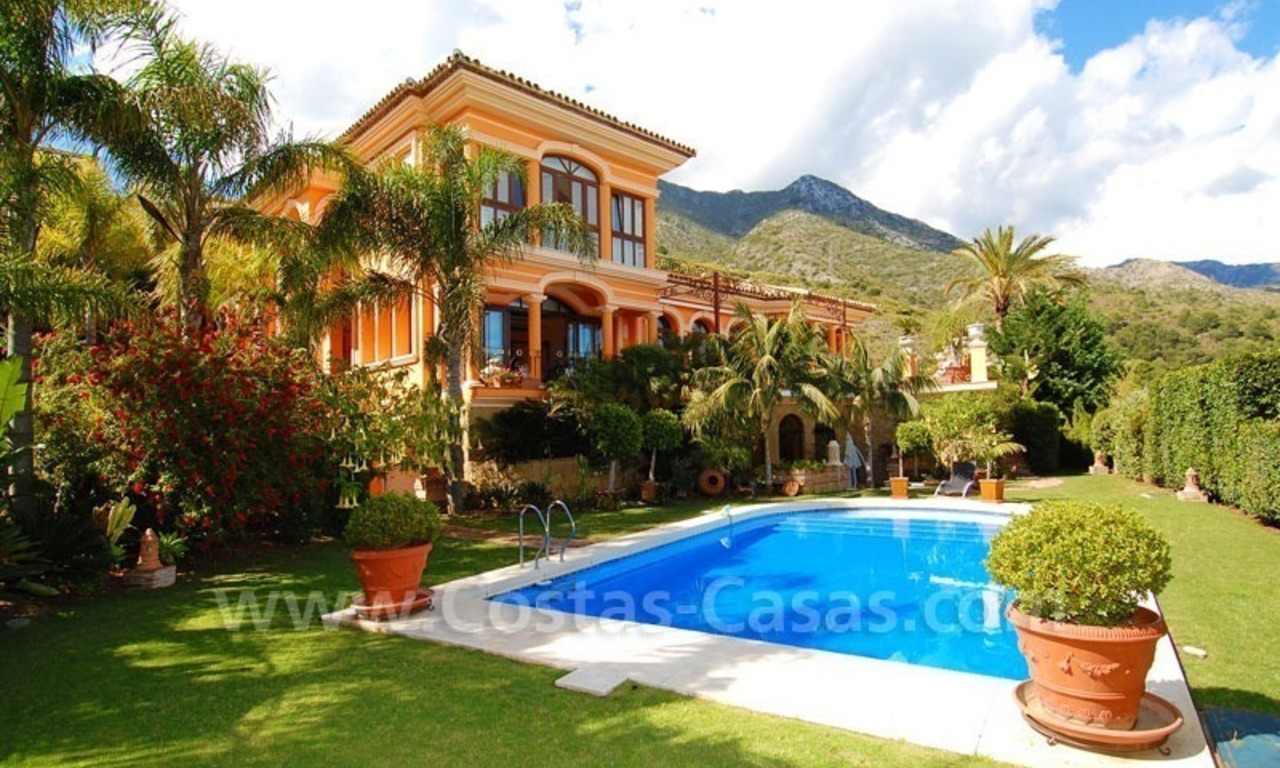 Villa de lujo en venta en Sierra Blanca – Milla de Oro – Marbella 0