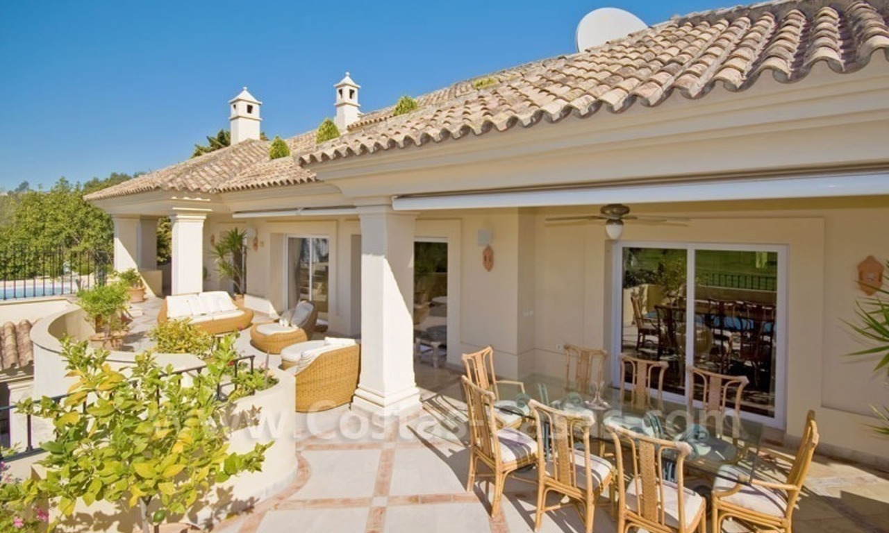 Apartamento ático exclusivo a la venta en Nueva Andalucía – Marbella 5