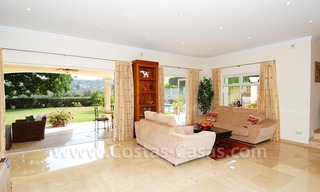 Villa espaciosa situada en primera línea de golf para comprar en zona muy deseada en Nueva Andalucía – Puerto Banús – Marbella 10