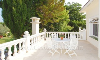 Villa espaciosa situada en primera línea de golf para comprar en zona muy deseada en Nueva Andalucía – Puerto Banús – Marbella 17