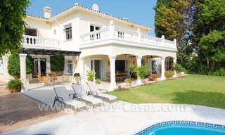 Villa espaciosa situada en primera línea de golf para comprar en zona muy deseada en Nueva Andalucía – Puerto Banús – Marbella 3