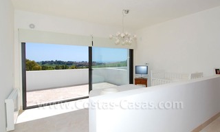 Villa moderna a la venta, primera línea de golf con vistas al mar, Marbella – Benahavis 11