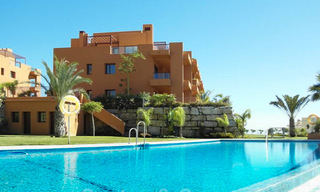 Apartamentos de lujo en el golf a la venta, Marbella - Benahavis 24001 