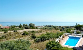 Villa cerca de playa de estilo español a la venta en Marbella este 0