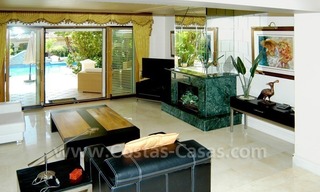 Villa de estilo clásico para comprar en Marbella este 11
