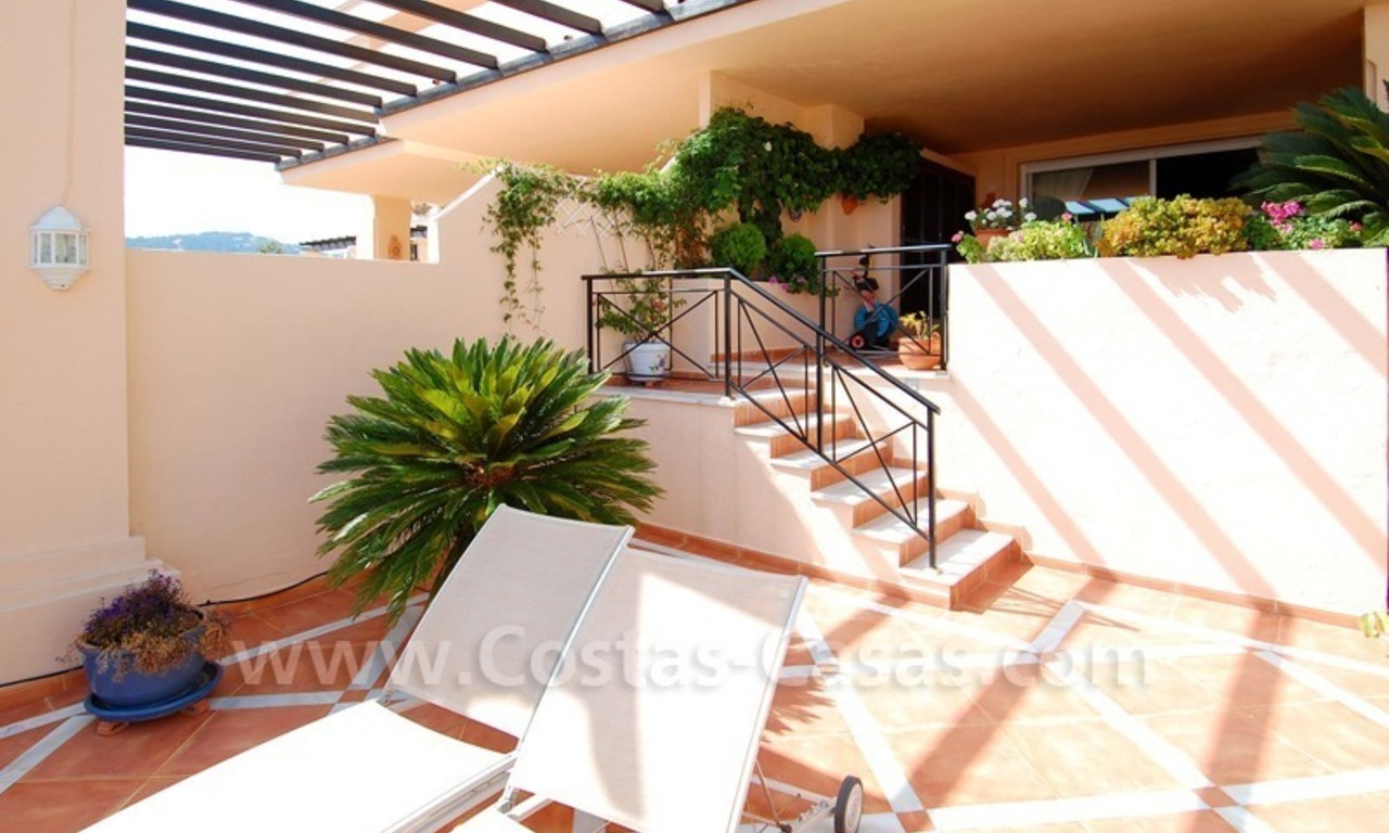 Amplio apartamento de lujo a la venta en Nueva Andalucía – Marbella 10