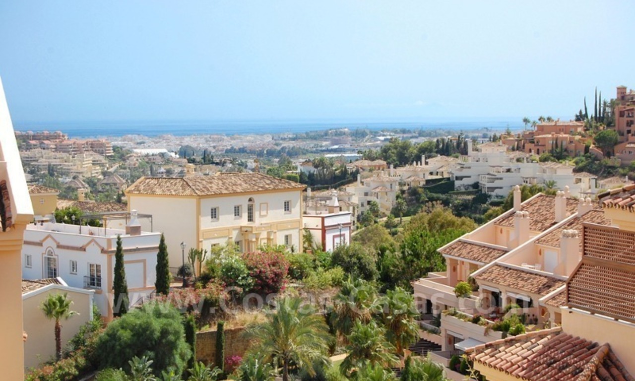 Amplio apartamento de lujo a la venta en Nueva Andalucía – Marbella 6