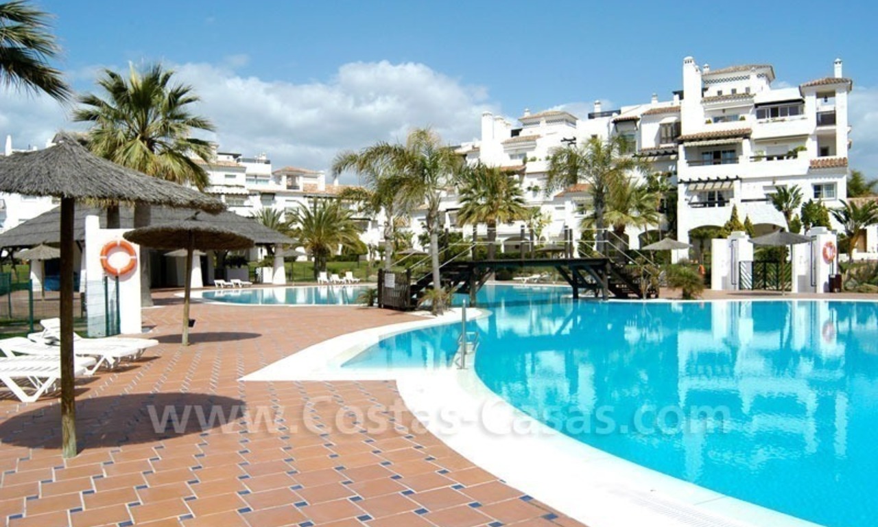 Apartamento espacioso a la venta primera línea playa Marbella 7
