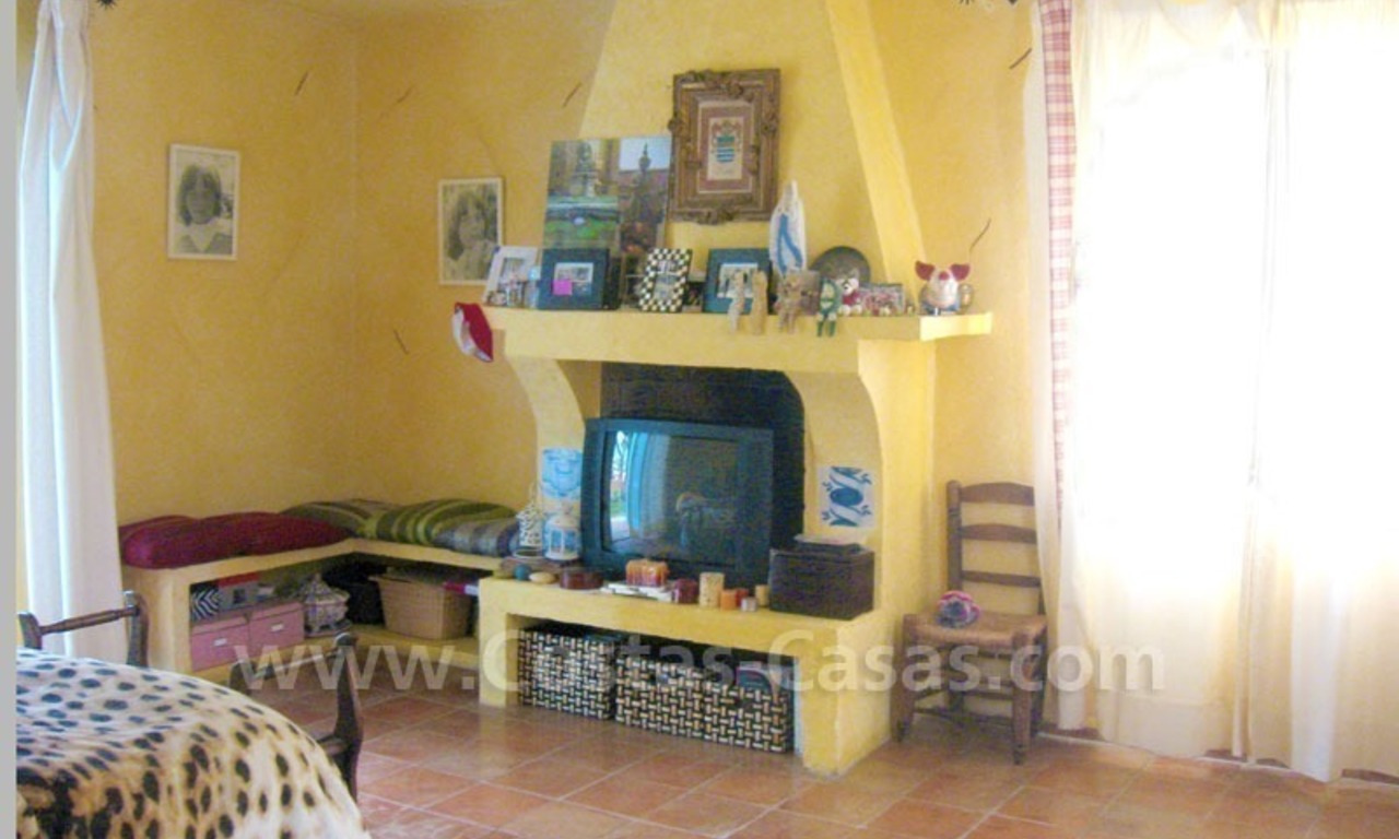 Villa de estilo rústico con picadero y establos a la venta en Marbella - Costa del Sol 25