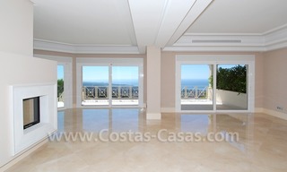 Villa de nueva contrucción de estilo moderno andaluz para comprar en Marbella 8