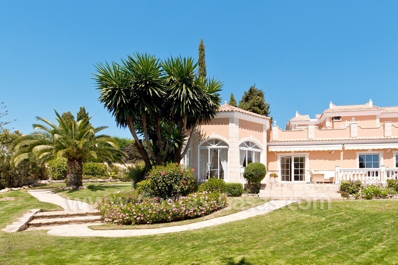 Villa de lujo a la venta en Marbella este 