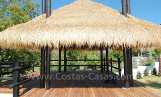 Villa contemporánea de nueva construcción situada muy cerca de la playa y en primera línea de golf a la venta en Marbella 5