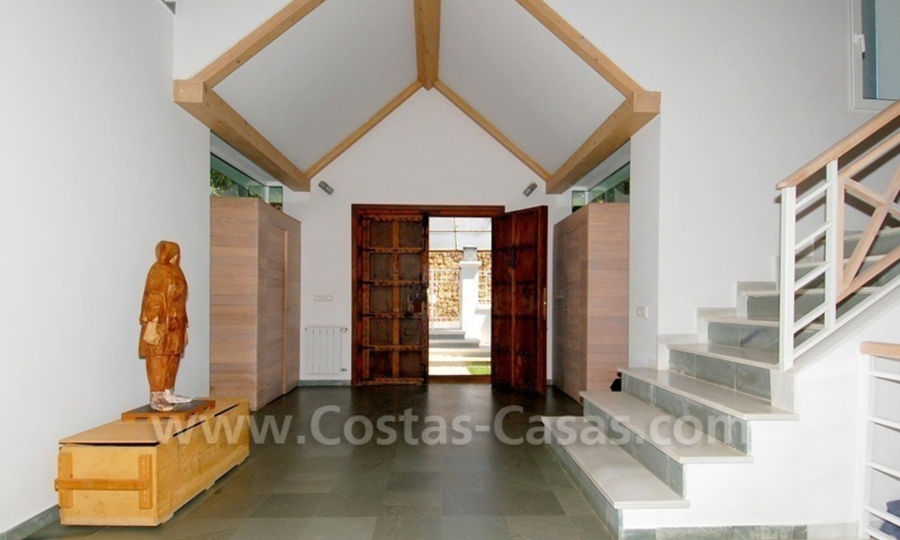 Villa de estilo moderno a la venta en Sierra Blanca, Marbella 10