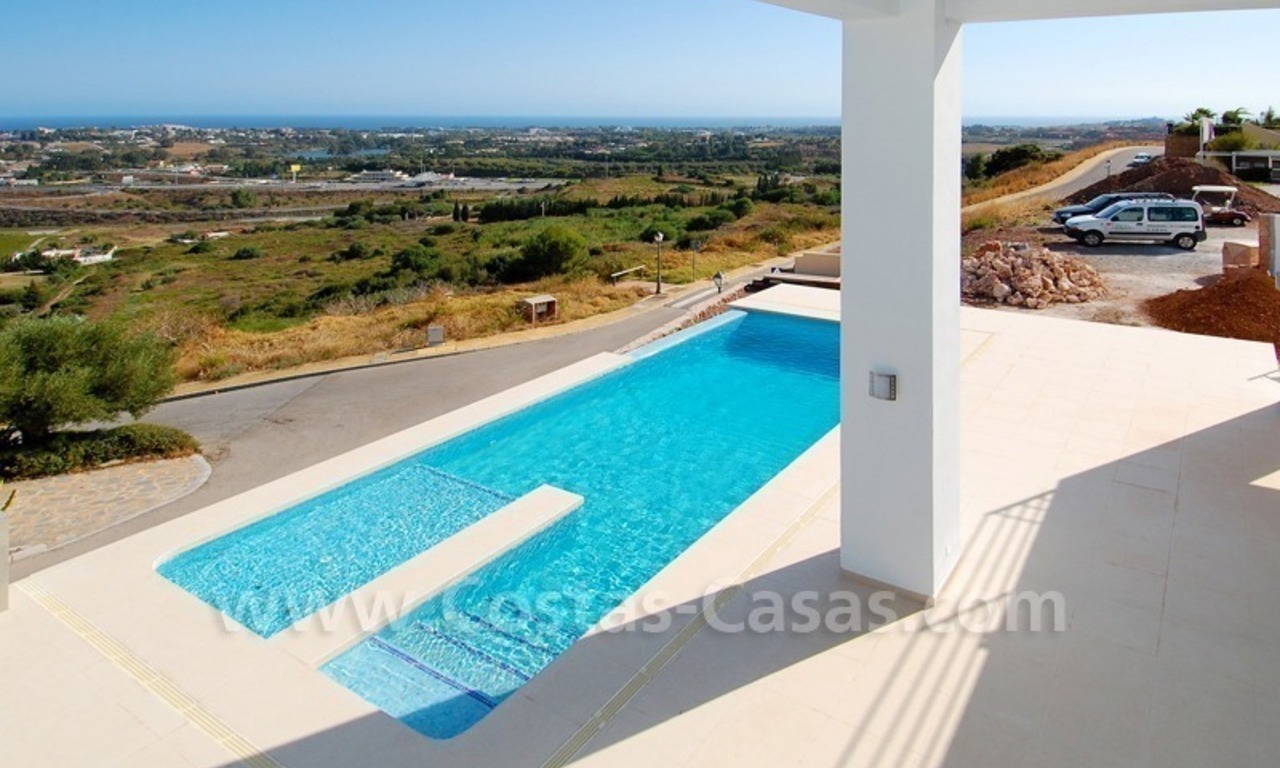 Exclusiva villa de estilo contemporáneo a la venta en la zona de Marbella - Benahavis 12