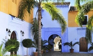 Exclusivo apartamento en venta, pueblo andaluz, en el corazon de La Milla de Oro, entre Marbella y Puerto Banus 9