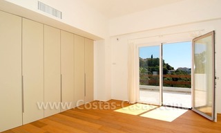 Villa moderna recién construida en venta en Elviria, Marbella Este 9