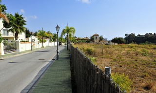 Parcela en primera línea de golf en La Quinta Golf Resort en Marbella - Benahavis 4