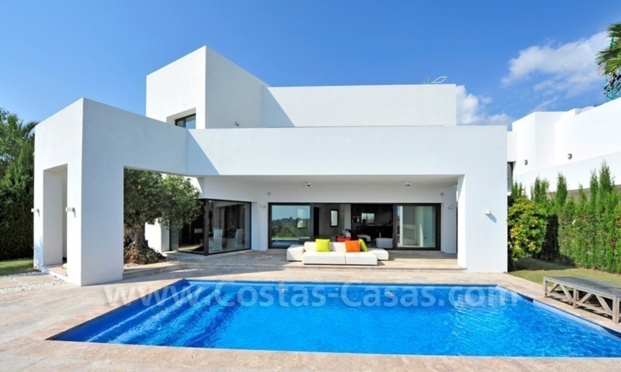 Villa moderna exclusiva a la venta en la zona de Marbella – Benahavis 3