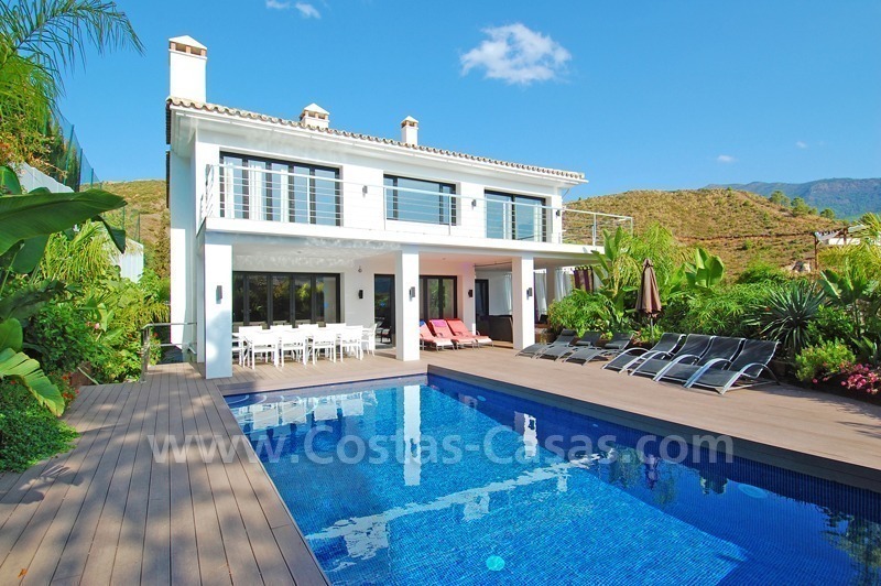 Exclusiva villa contemporánea para comprar en la zona de Marbella - Benahavis