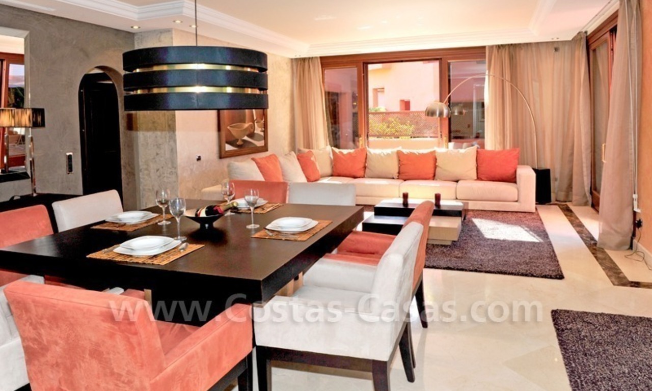 Apartamento de lujo a la venta en complejo exclusivo situado en primera línea de playa entre Marbella y Estepona centro 12