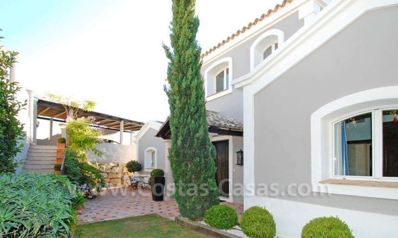 Acogedora villa de estilo mediterráneo para comprar en la zona de Marbella – Benahavis 8
