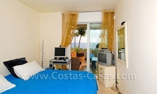 Apartamento en primera línea de playa a la venta en complejo situado en primera linea de mar en la Nueva Milla de Oro, Marbella - Estepona 16
