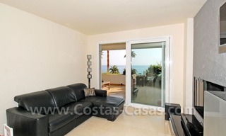Apartamento en primera línea de playa a la venta en complejo situado en primera linea de mar en la Nueva Milla de Oro, Marbella - Estepona 13