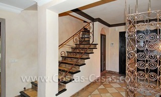 Villa en un gran parcela en venta en la Milla de Oro en Marbella 13