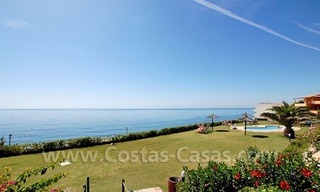 Casa en 1ª línea de playa a la venta, Complejo en 1ª línea de playa en Estepona, Costa del Sol 4