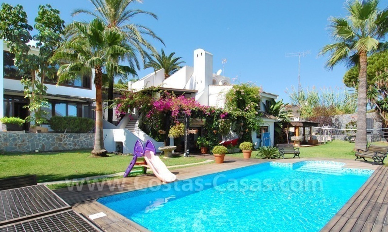 Villa exclusiva a la venta en zona de mucho prestigio de Nueva Andalucía, Marbella 3