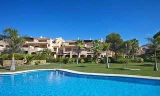 Apartamentos y áticos de nueva construcción situado en zona de playa a la venta en Puerto Banus – Marbella 4