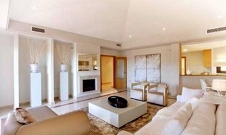 Apartamentos y áticos de nueva construcción situado en zona de playa a la venta en Puerto Banus – Marbella 7