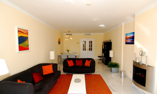 Apartamento en planta baja a la venta en complejo situado en primera línea de playa en Marbella 3