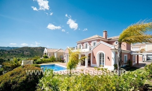 Nuevo chalet en venta en comunidad cerrada en, Marbella - Benahavis 