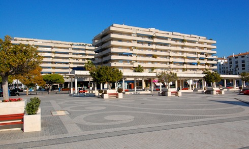 Apartamentos a la venta en el centro de Puerto Banus – Marbella 