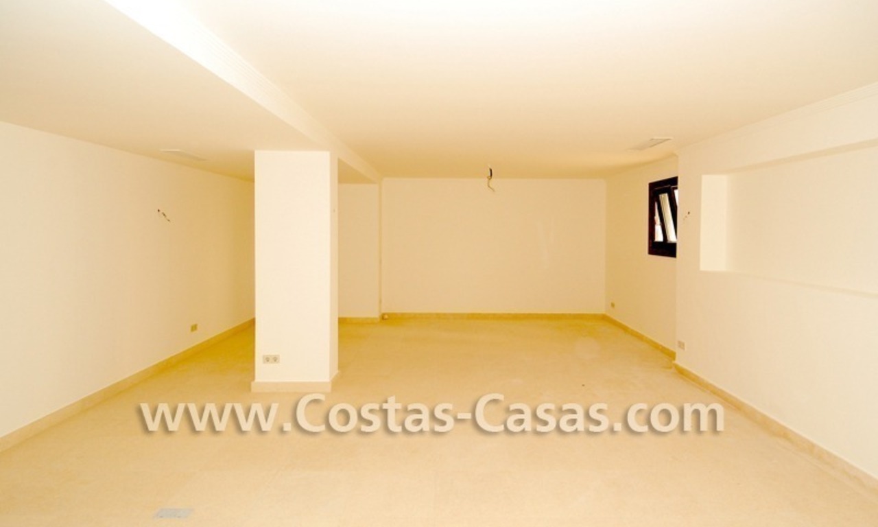Acogedora villa de lujo para comprar en complejo completamente cerrado, Benahavis – Estepona - Marbella 18