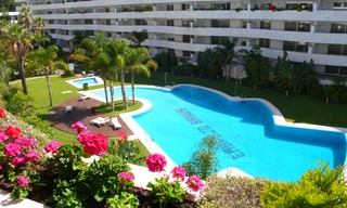Apartamento de lujo en venta, cerca de la playa en Puerto Banús – Marbella 2