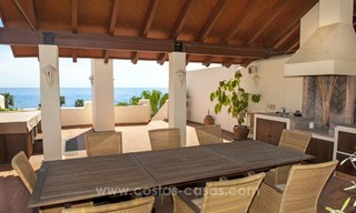Ático de lujo en venta, primera línea de playa, Nueva Milla de Oro, Marbella - Estepona 22520 