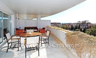 Apartamento de lujo espacioso a la venta en Nueva Andalucía cerca de Puerto Banus en Marbella 1