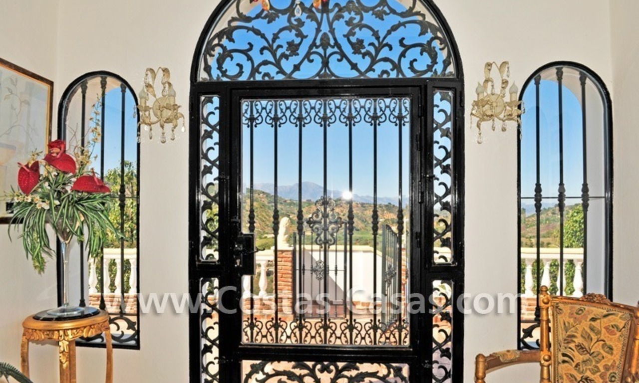 Villa - Finca - Chalet en venta en Monda en la Costa del Sol, Andalucía 14