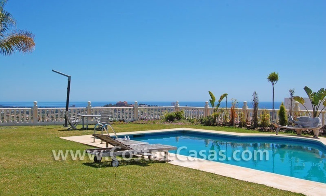 Villa de golf para comprar en zona de alto standing de Nueva Andalucia - Marbella 2