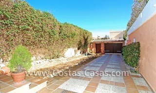 Urge venta! Villa de estilo andaluz para comprar en Nueva Andalucía - Marbella 8