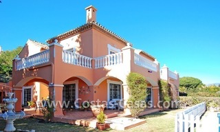 Urge venta! Villa de estilo andaluz para comprar en Nueva Andalucía - Marbella 2