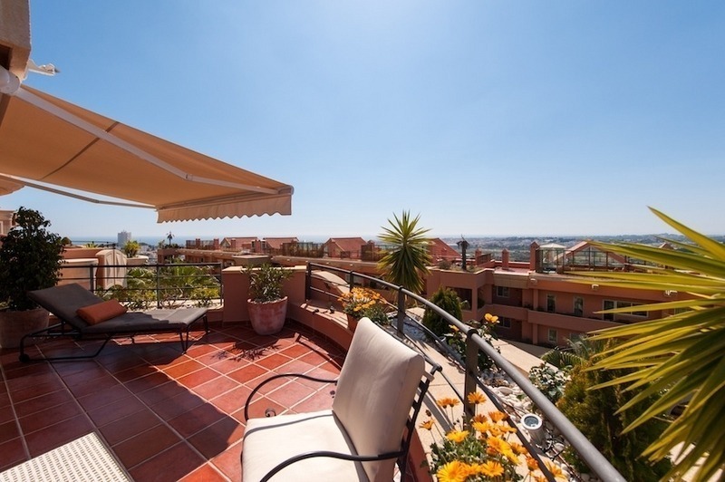 Apartamento de golf de lujo en venta en Nueva Andalucía - Marbella