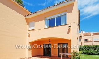 Casa adosada a la venta en Marbella en la primera linea de playa 4