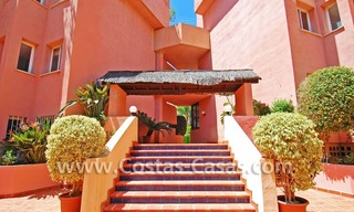Apartamento ático duplex de lujo en venta en la Milla de Oro en Marbella 18