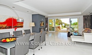 Exclusivo apartamento en primera línea de playa en venta, Estepona – Marbella 23