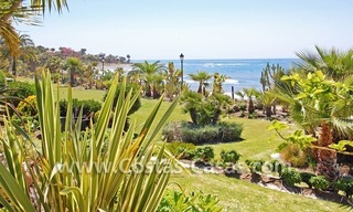 Exclusivo apartamento en primera línea de playa en venta, Estepona – Marbella 9