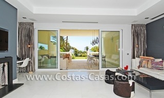 Exclusivo apartamento en primera linea de playa en venta, Nueva Milla de Oro, Marbella - Estepona 10