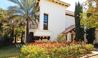 Villa de estilo mediterráneo al lado del mar a la venta en Nueva Andalucía – Puerto Banus – Marbella 3